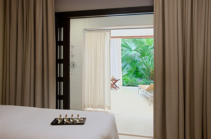 Curacao Lahara Scrub
